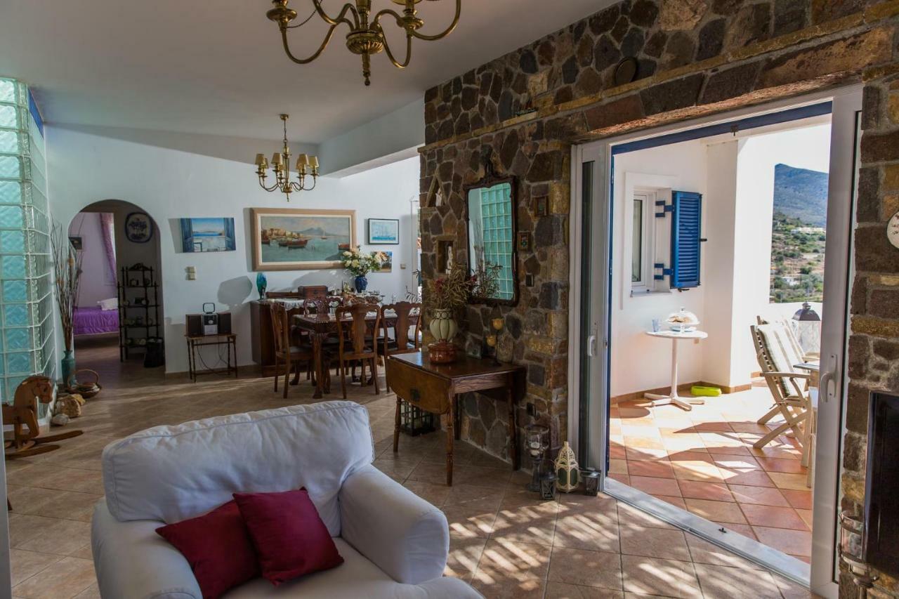 Villa Euphoria In Aegina, A' Marathonas Bay Extérieur photo